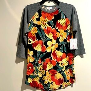 Lularoe Randy top. Size small. NWT.